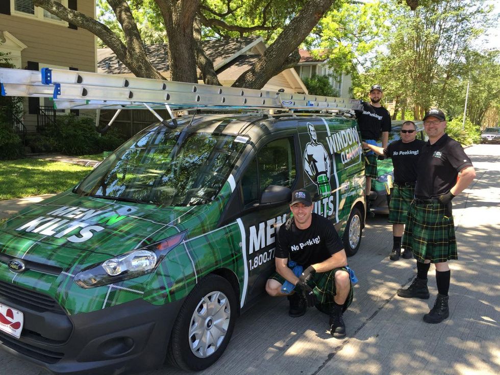 Houston, Men In Kilts, May 2015, workers