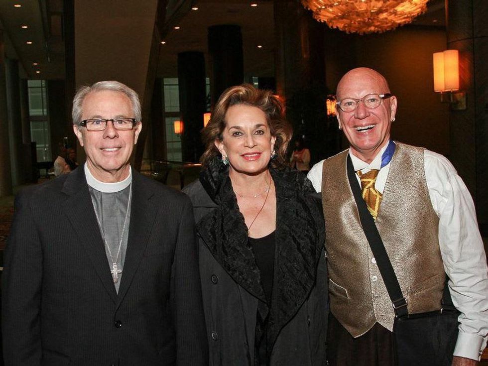 Houston Menninger Clinic luncheon May 2013 The Rev. Dr. Douglas Richnow, Berthica Fitzsimons, Kelly Gale Amen