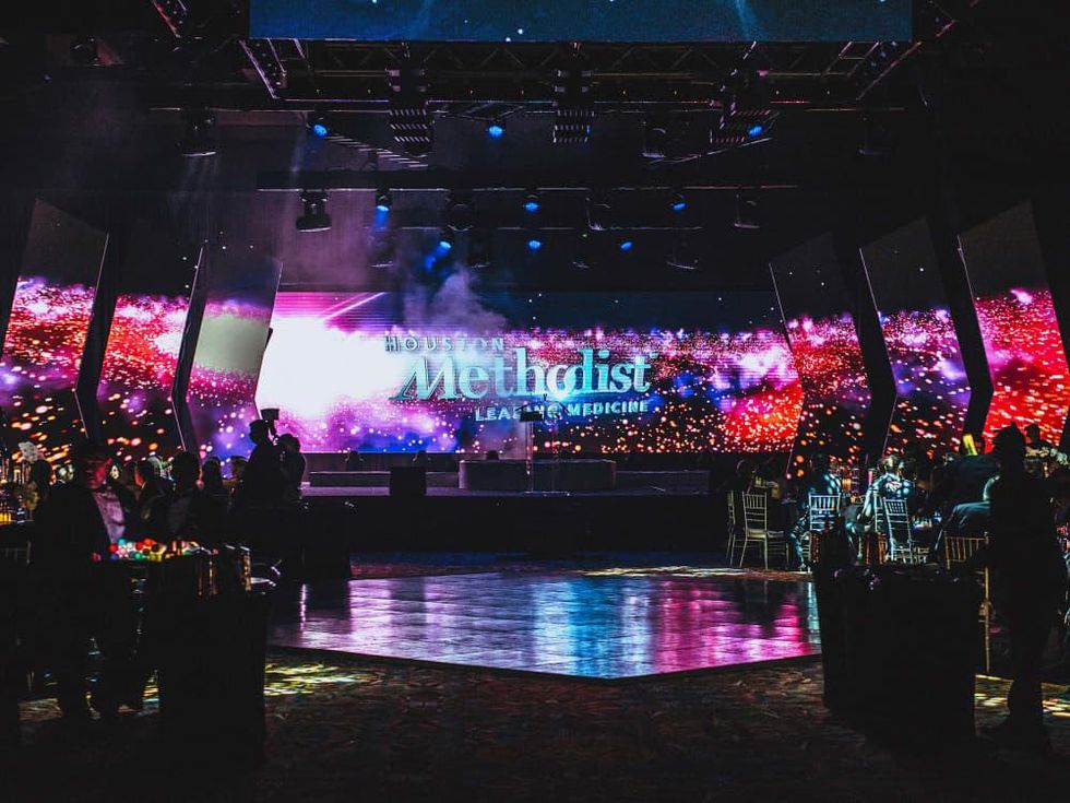 Houston, Methodist Hospital Rendezvous Live Young Gala, November 2017, light show finale