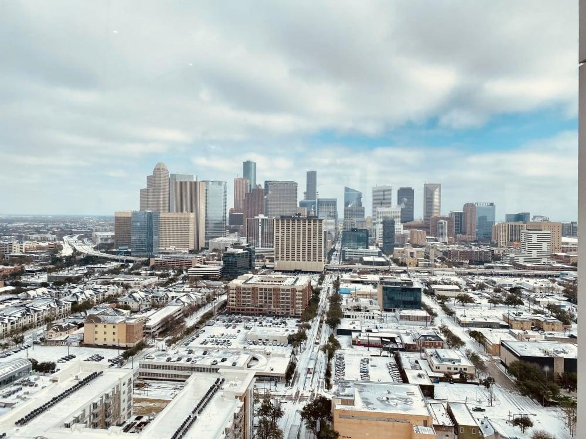 Houston Midtown skyline snow