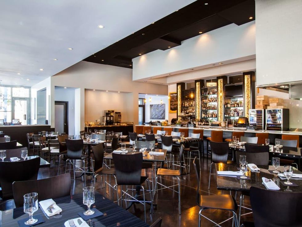 Houston, new brunch menus, Jan 2017, Lancelot bar at Holley\u2019s