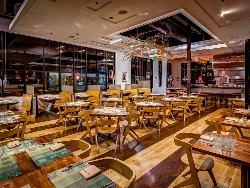 Houston, new brunch menus, Jan 2017, Triniti restaurant interior