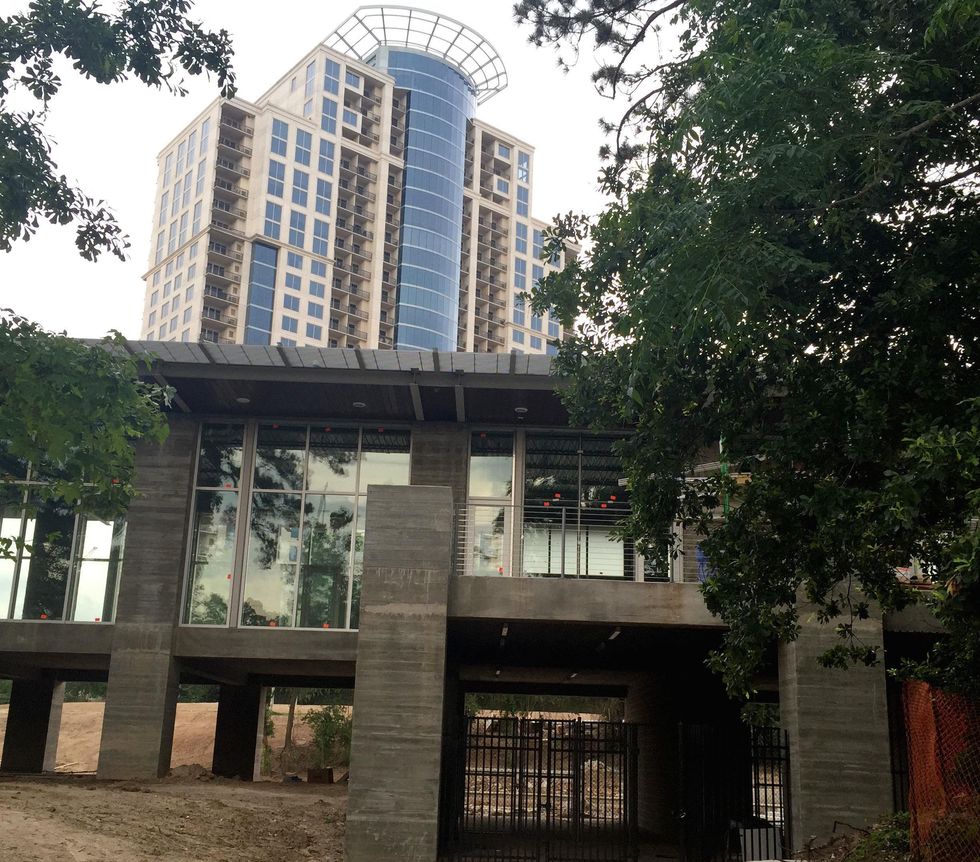 Houston, News, Marcy, The Dunlavy, April 2015, Back patio