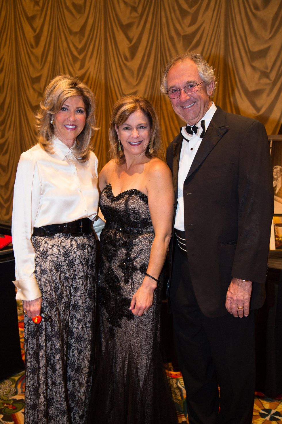 Houston, News, Shelby, JDRF Promise Ball, April 2015, Patty Cooley, Tracy Cooley Morris, Ross Cooley