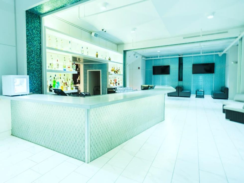 Houston, The Spire, Jan 2017, Bar 2