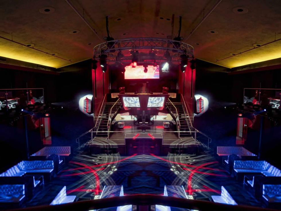 Houston, The Spire, Jan 2017, dance floor