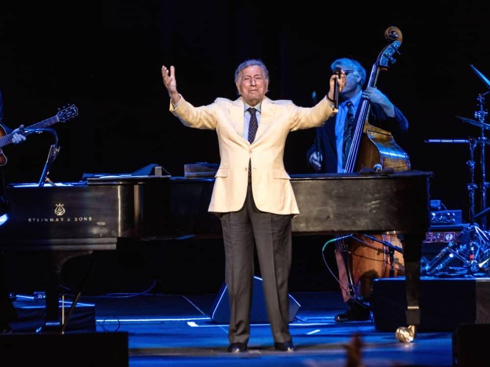 Houston, Tony Bennett live at Smart Financial Center, March 2017, Tony Bennett onstage
