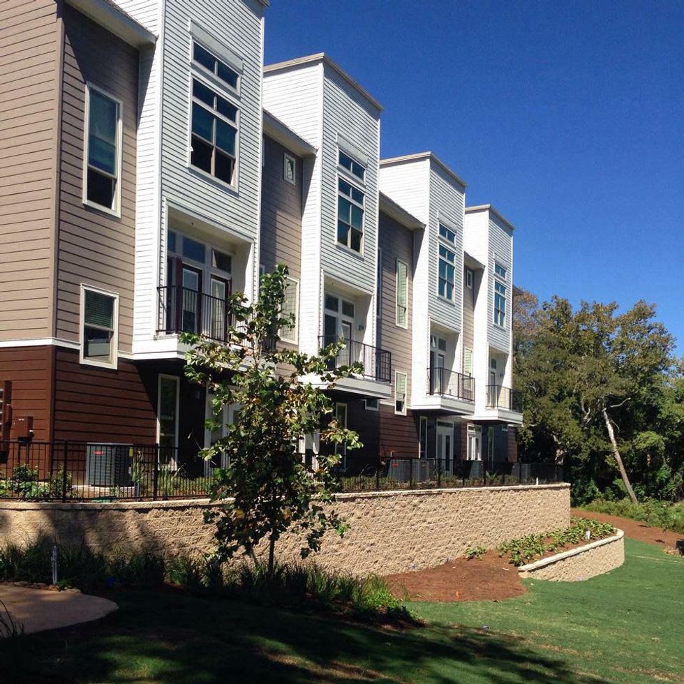 Houston, Vargo's On the Lake, May 2015, townhomes
