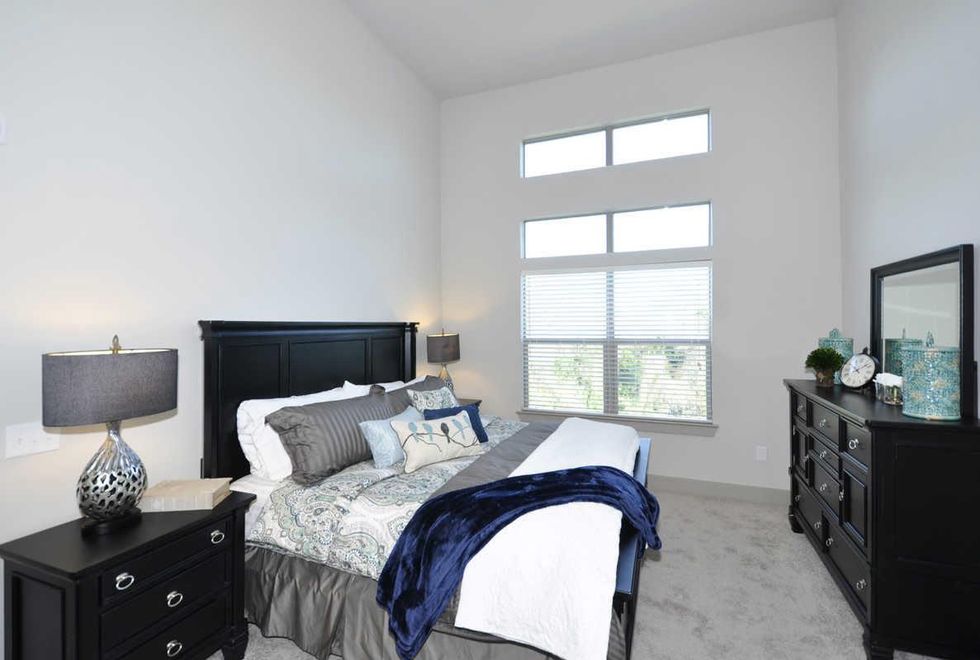 Houston, Vargos on the Lake, May 2015, townhome bedroom