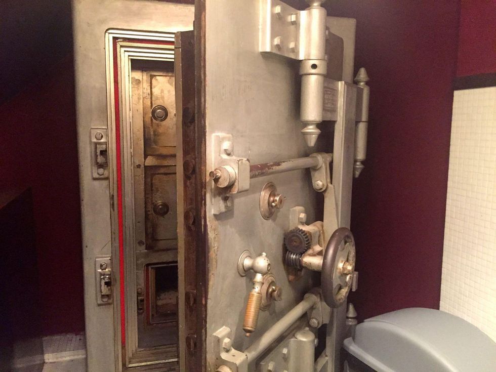 Houston Watch Company downtown bar