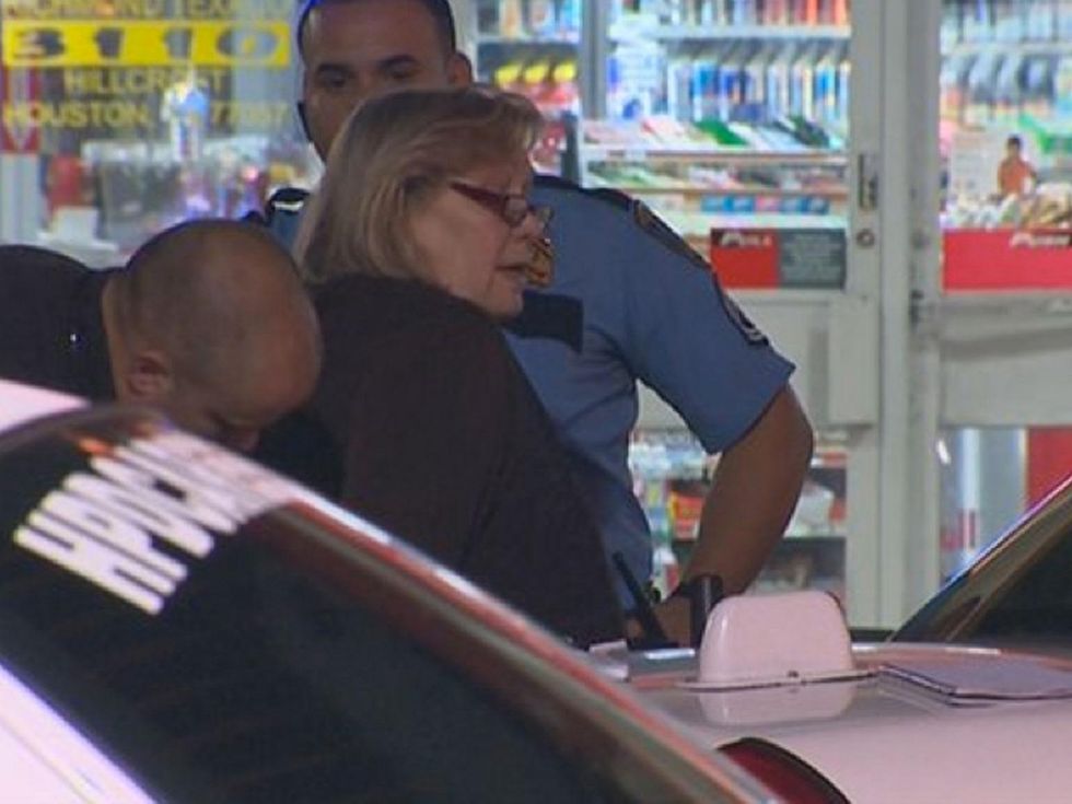 Houston woman upset with McDonald's drink leads police on high-speed chase October 2013