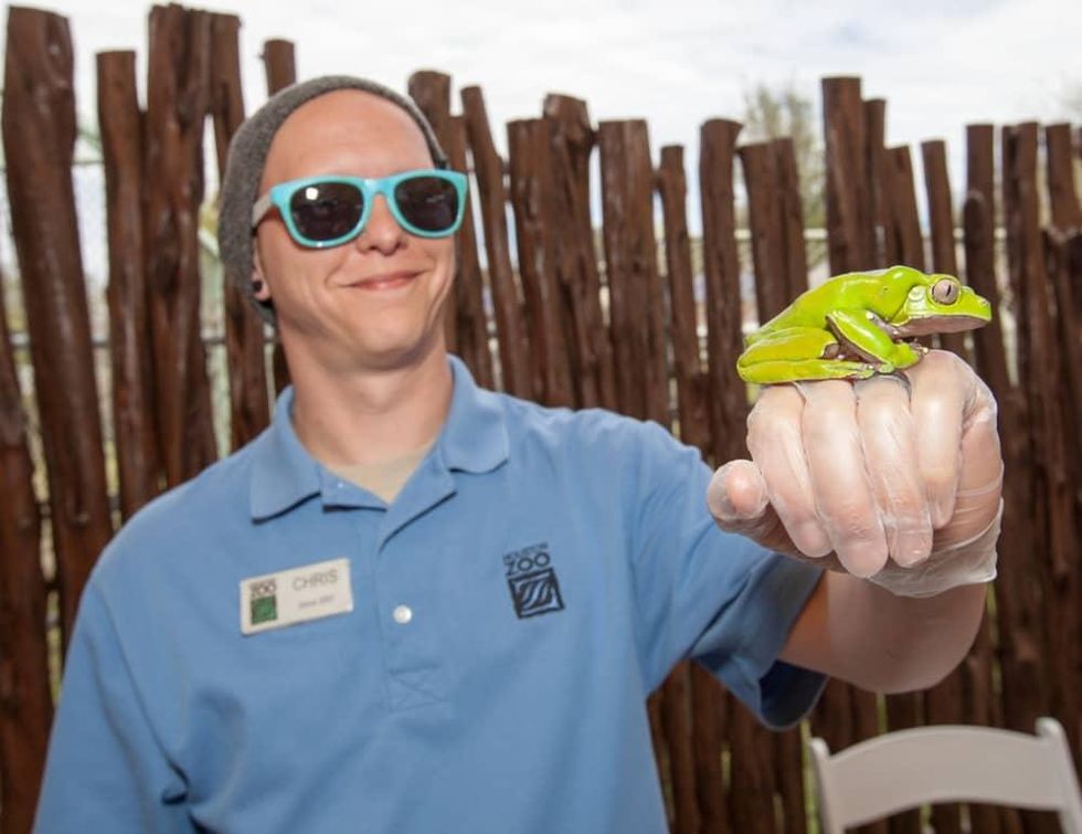 Houston Zoo Flock brunch, March 2016, Chris Bednarski with tree frog