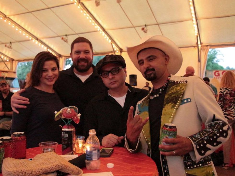 Houston Zoo gorillas YP Ami Bensman, Tim Bensman, Luis Salazar, Gonzo247