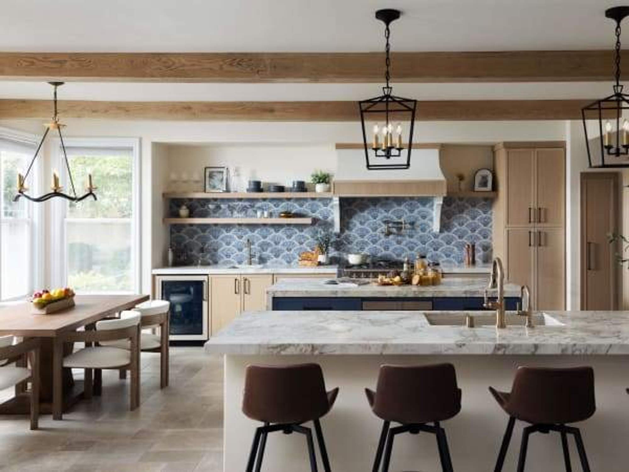 Houzz Fall 2025 design trends, statement countertops and backsplashes