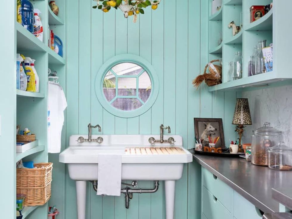 Houzz Houston house home Federalist-Style wash room