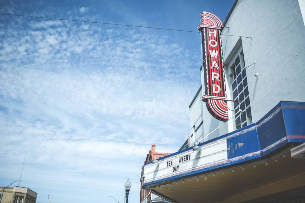 Sink your teeth into legendary barbecue in film-famous Taylor ...