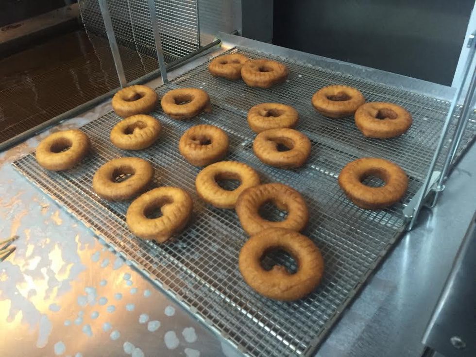 Hugs & Donuts soft open