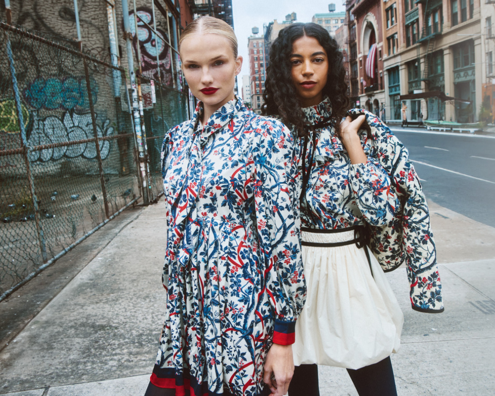 Hunter Bell Holiday 2025