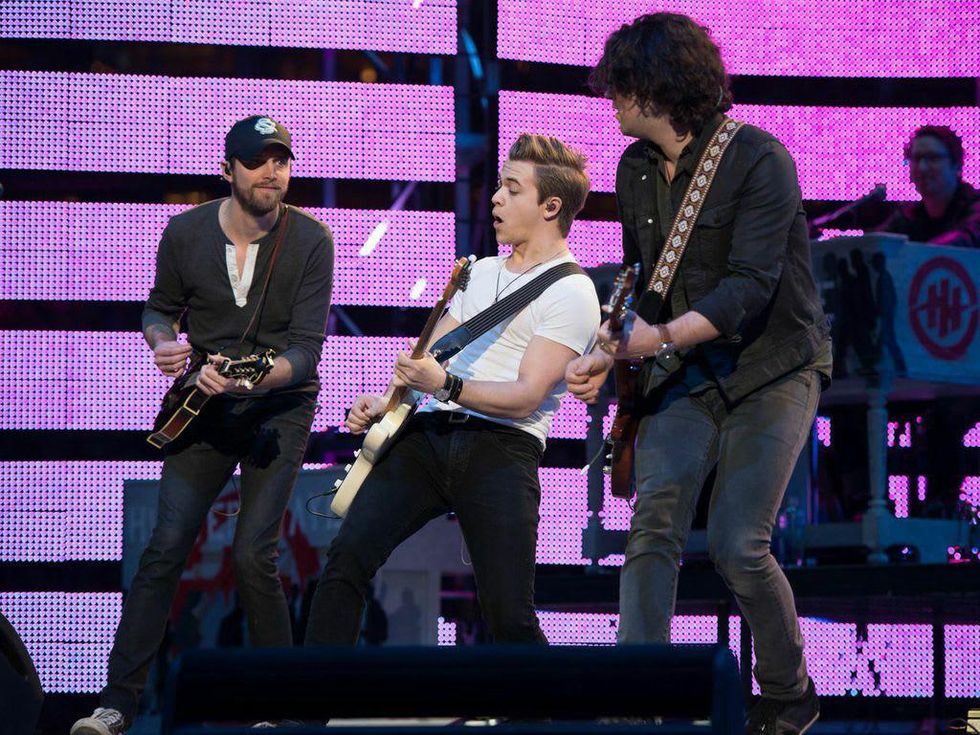 Hunter Hayes trio