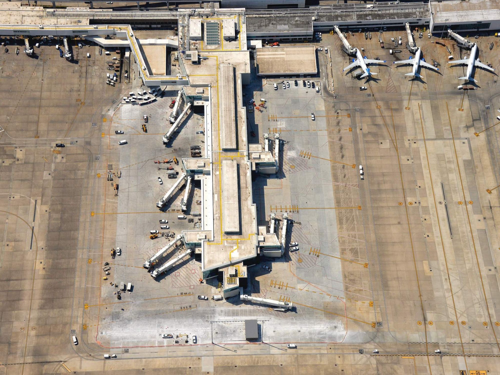 IAH Terminal D West Pier