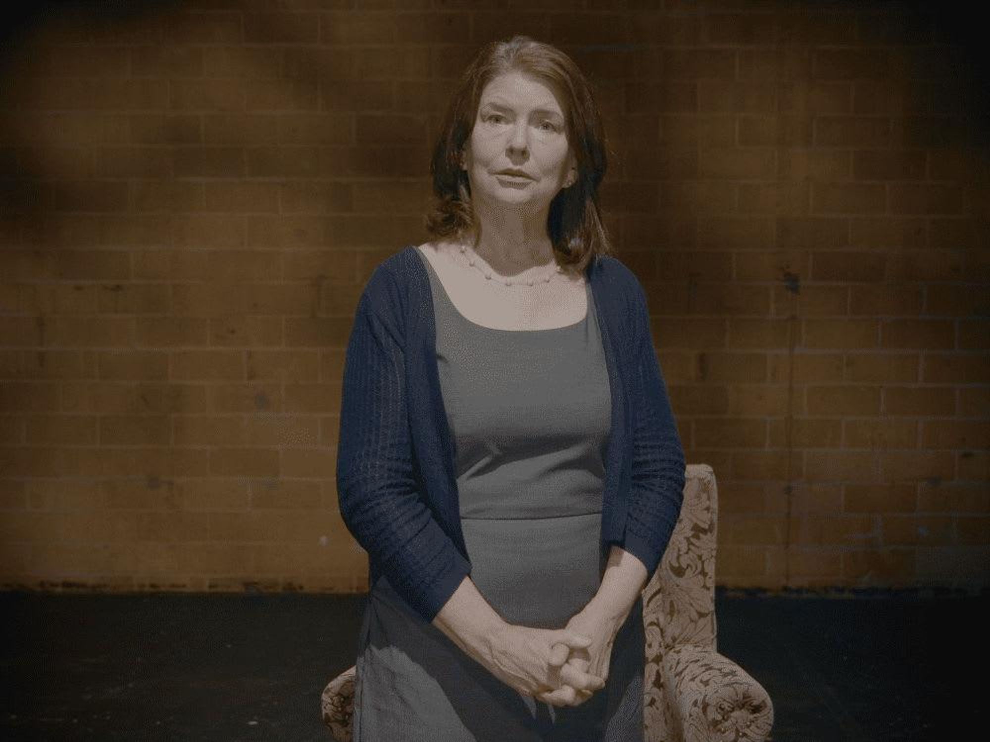 Mildred’s Umbrella Theater presents Lady Grey (in ever lower light)