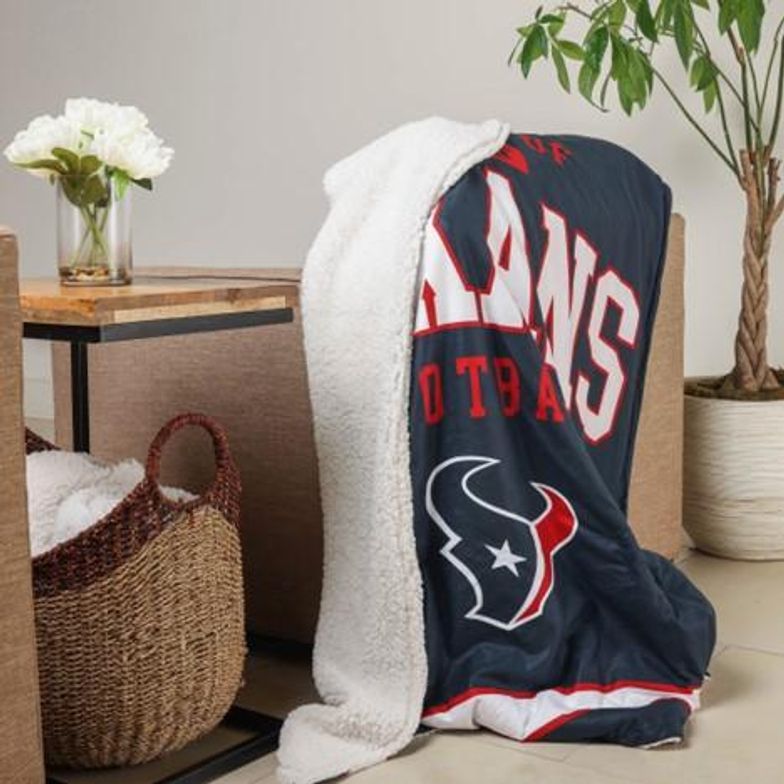 A gift guide for the ultimate Texas sports fans - CultureMap Houston