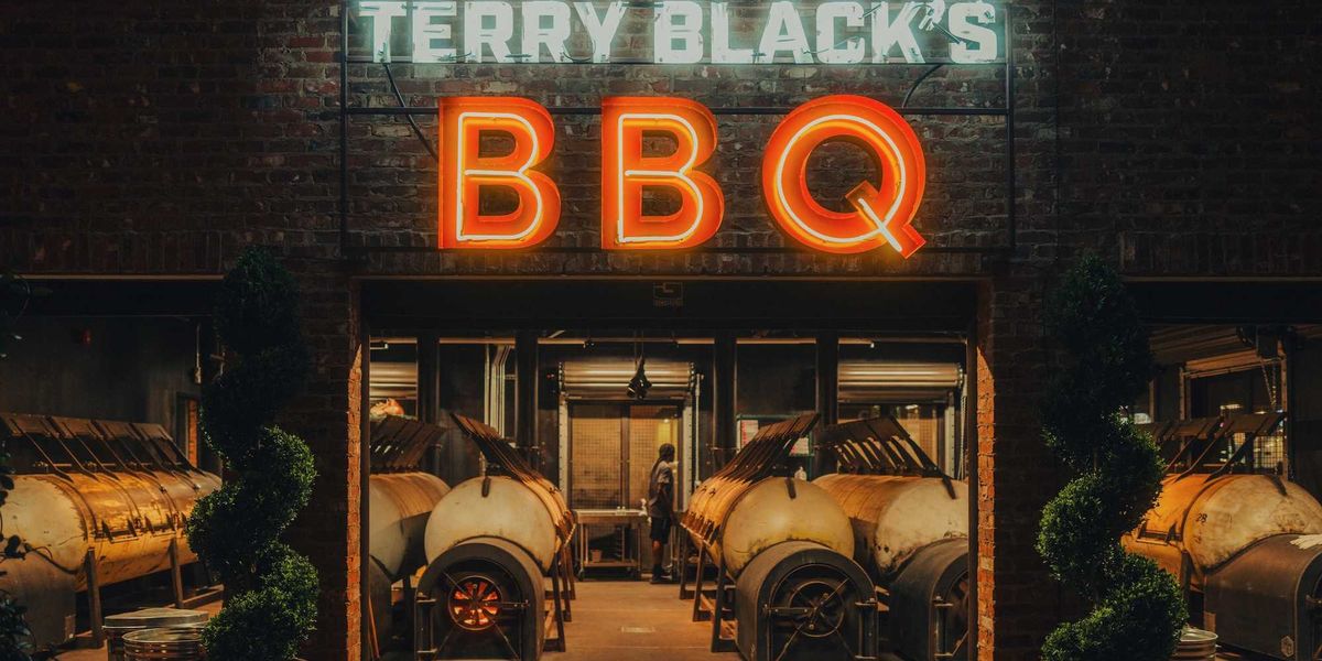 Houston Train Line Skip the line at hot Heights barbecue joint via VIP 'experience ...