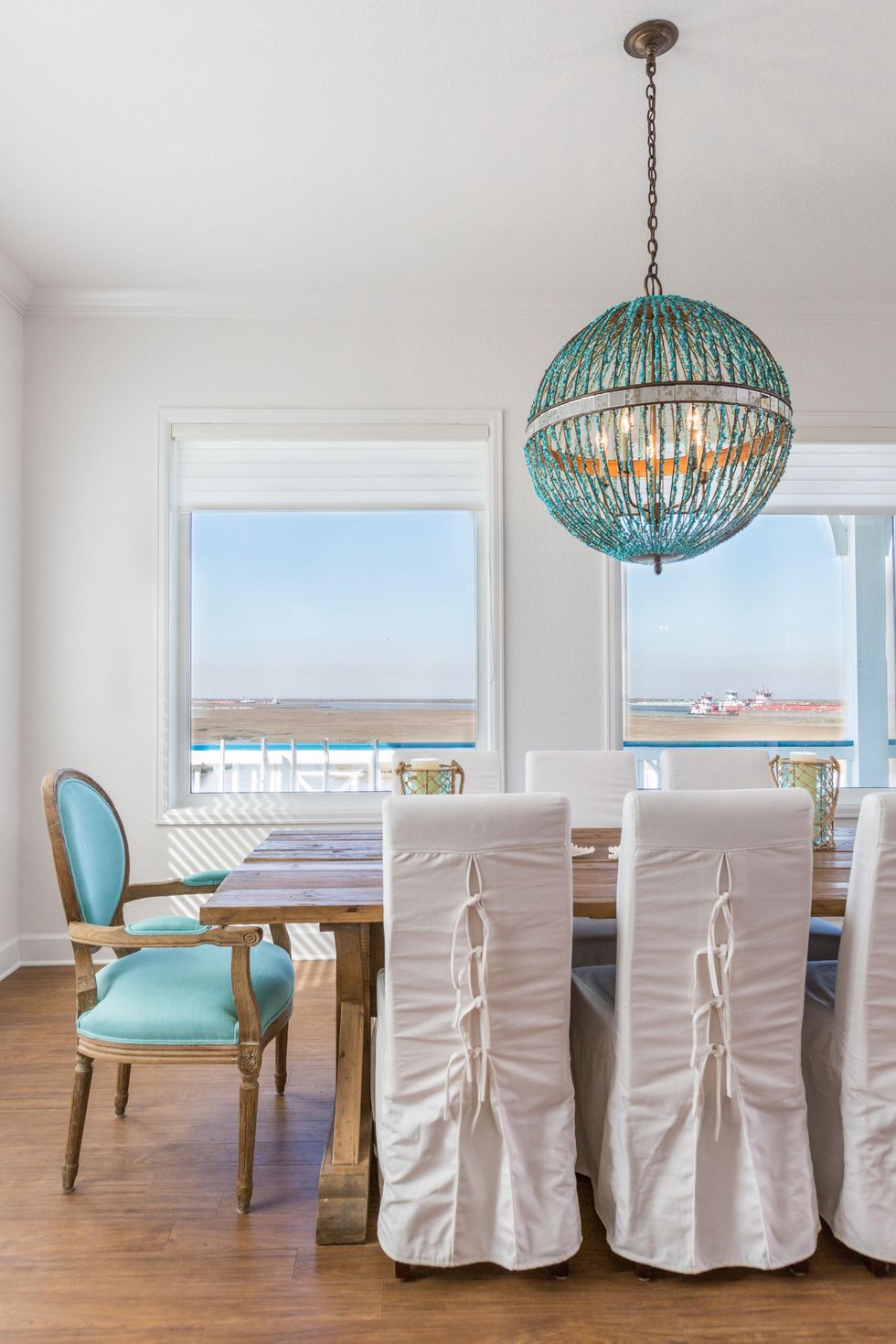 interior design Laura Umansky Crystal Beach beach house March 2015