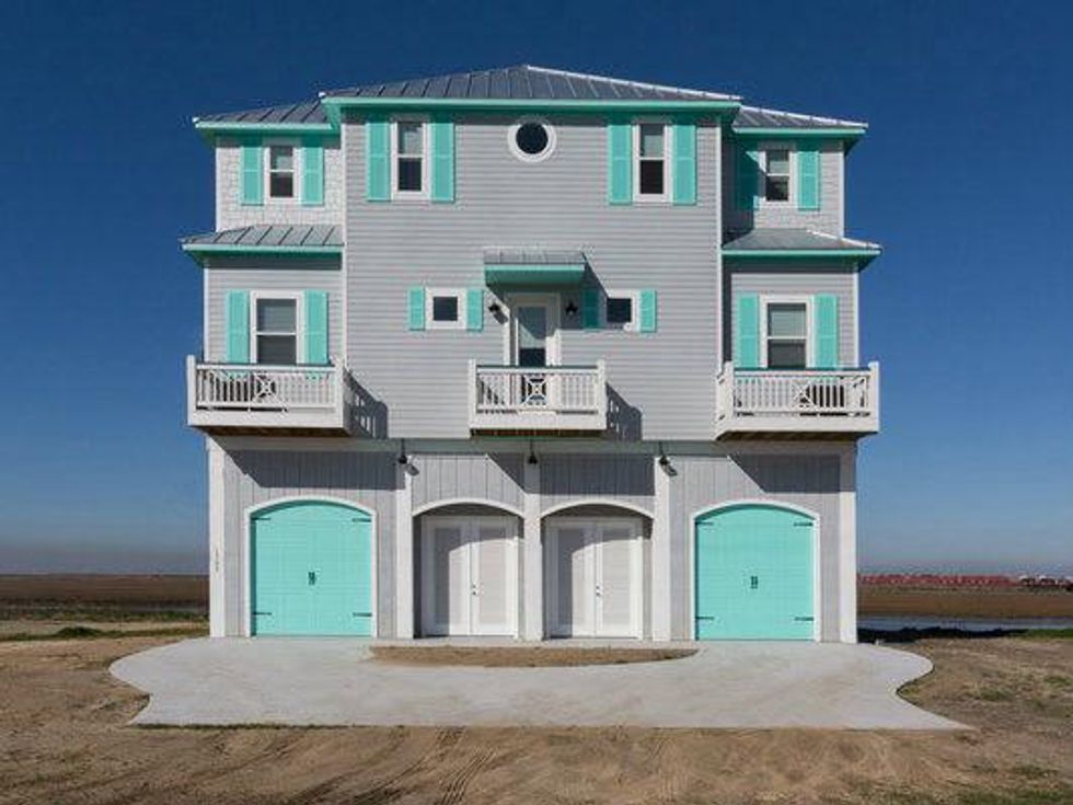 interior design Laura Umansky Crystal Beach beach house March 2015