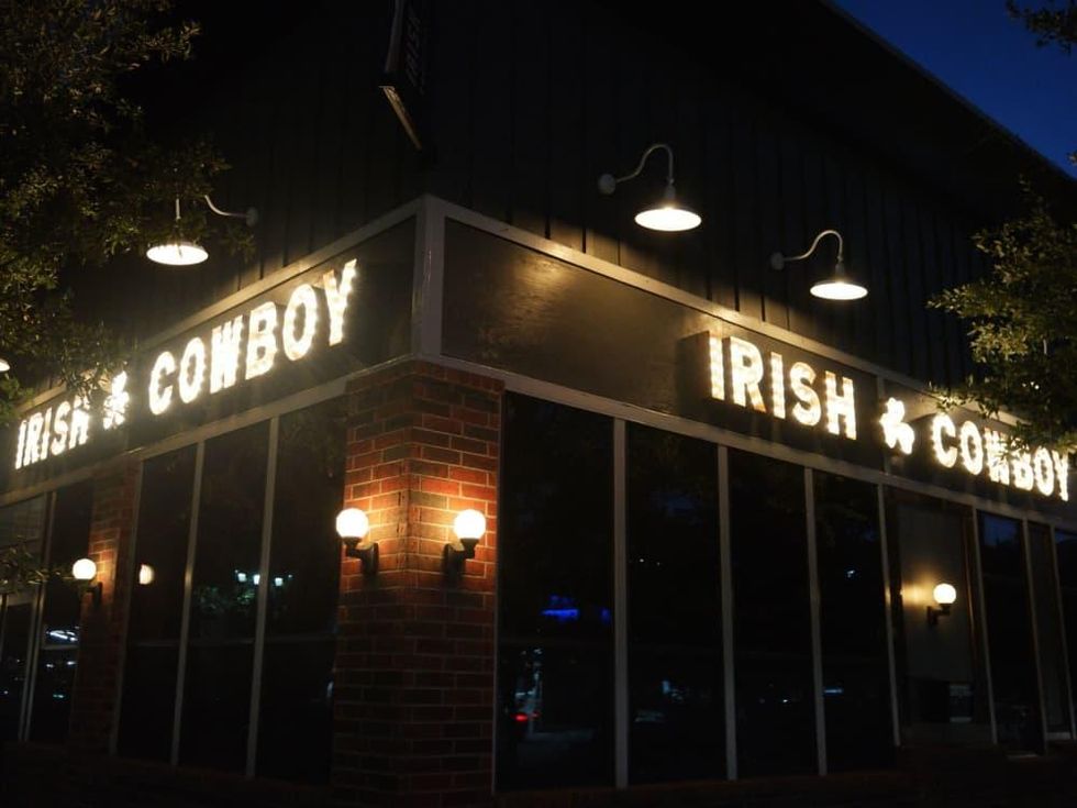 Irish Cowboy night exterior