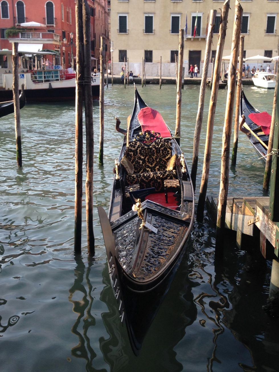 Jane Howze Italy trip Venice October 2014 Who doesn't love a gondola?
