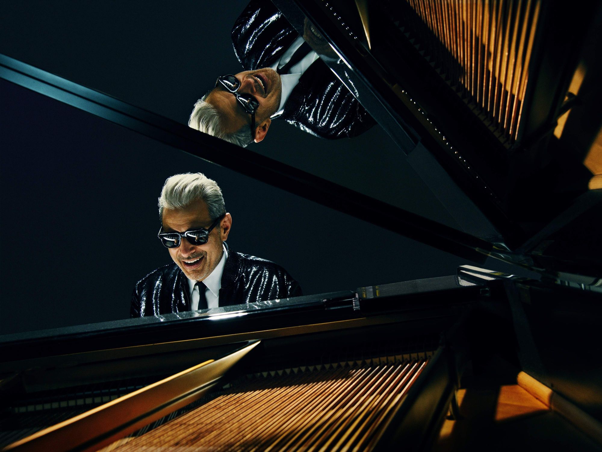 Jeff Goldblum at piano