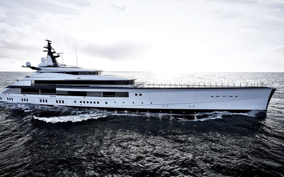 Jerry Jones yacht