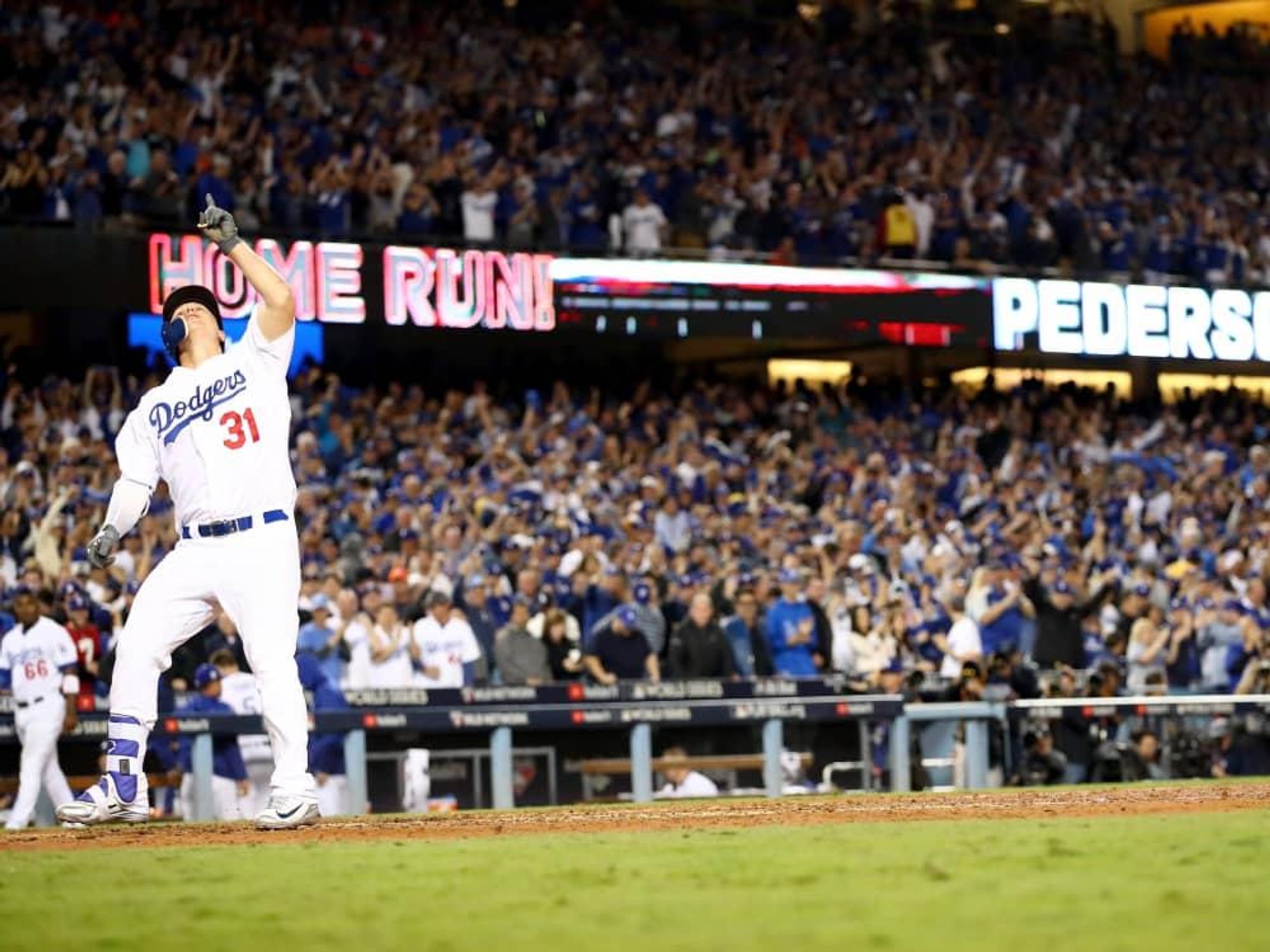 Joc Pederson hits home run as Dodgers beat Astros in World Series Game 6