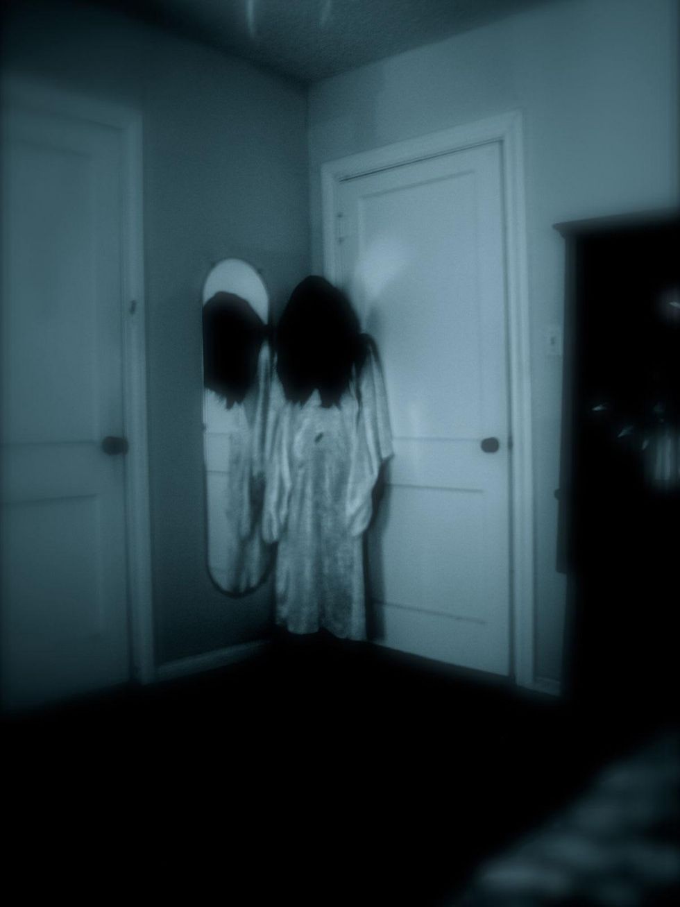 Joe Leydon Mondo Cinema Her Cry La Llorona Investigation October 2013 ghost