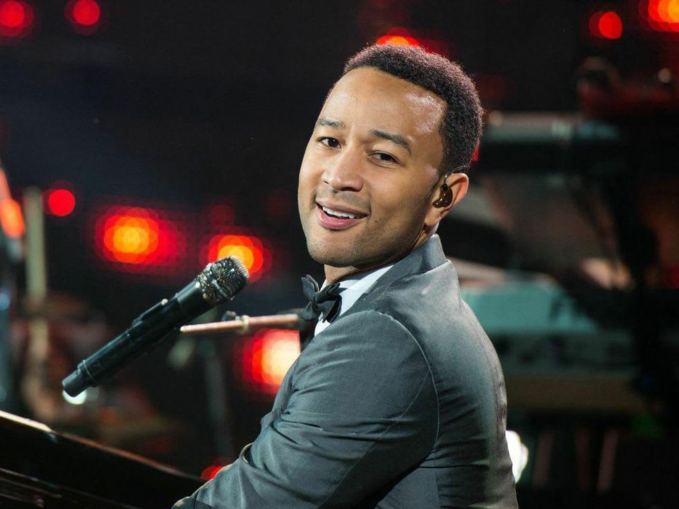 John Legend look