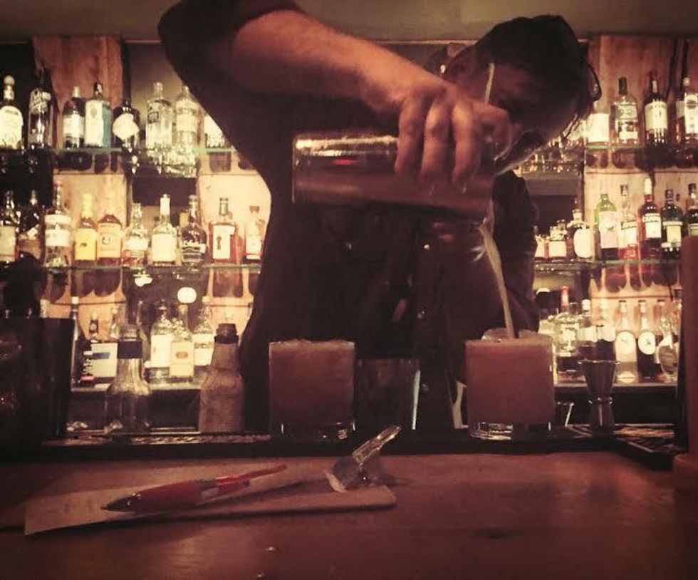 Johnnysgoldbricksbartender