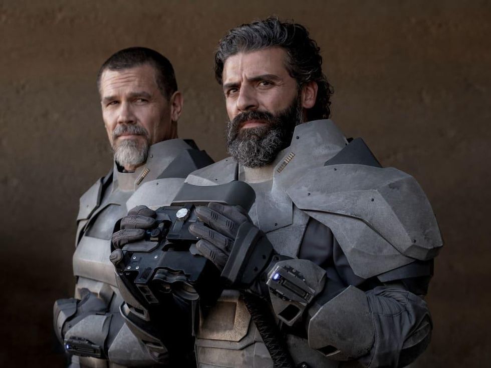 Josh Brolin and Oscar Isaac in Dune