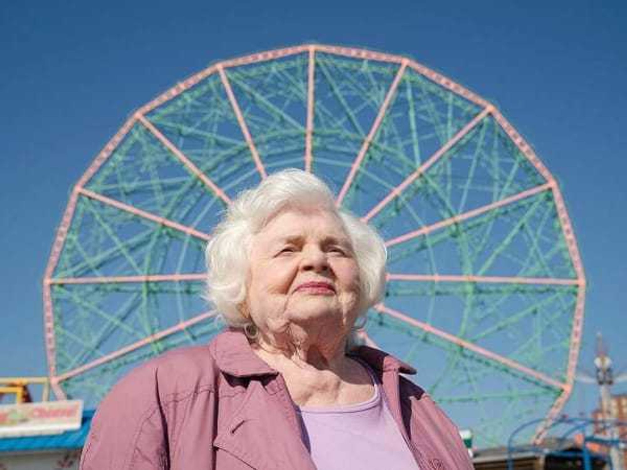 June Squibb in Eleanor the Great