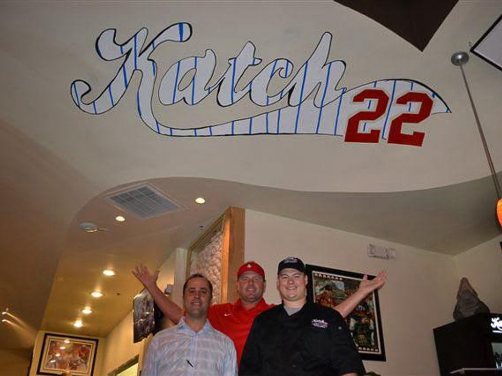 Katch 22 restaurant bar Houston May 2013 RUN FLAT