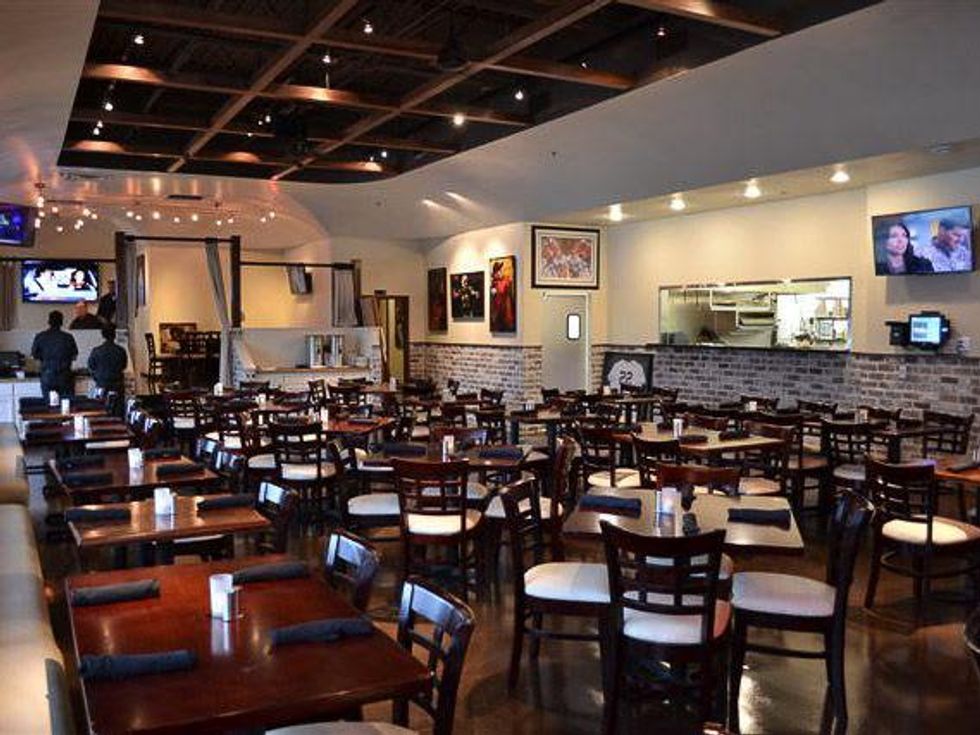 Katch 22 restaurant bar Houston May 2013 RUN FLAT