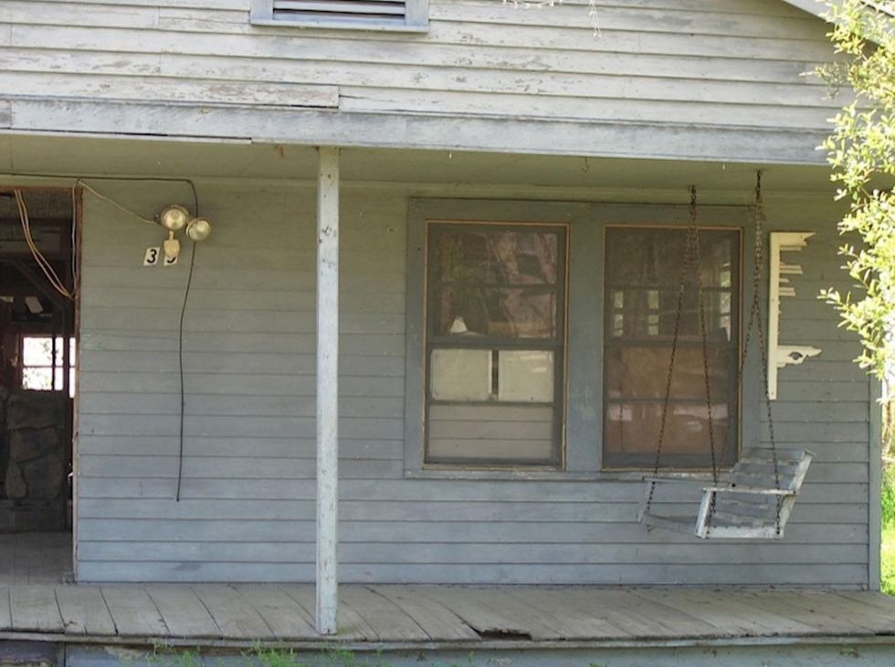 Louisiana Revisited: Meeting new friends on a porch swing in Montegut ...