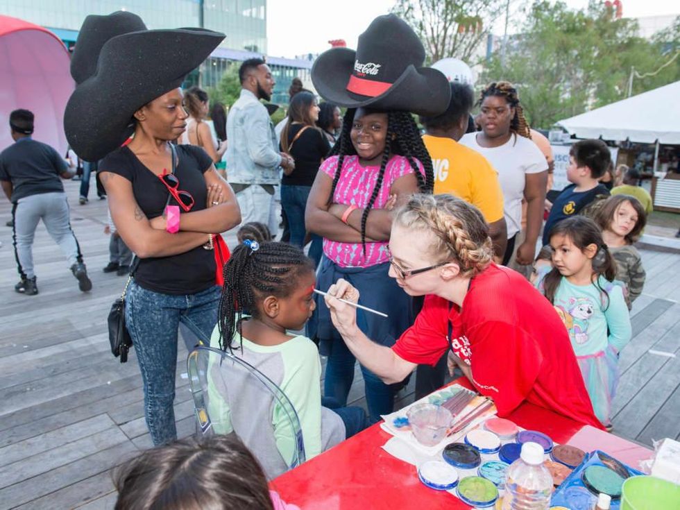Kendrick Lamar March Madness Music Festival crowd face painting