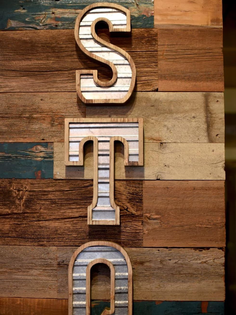 Killen's STQ interior sign