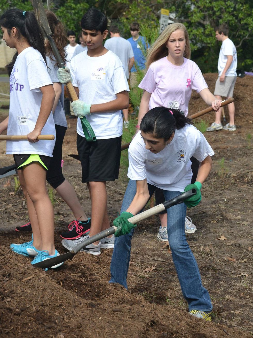 Kinkaid Branches Out, January 2013, gardening