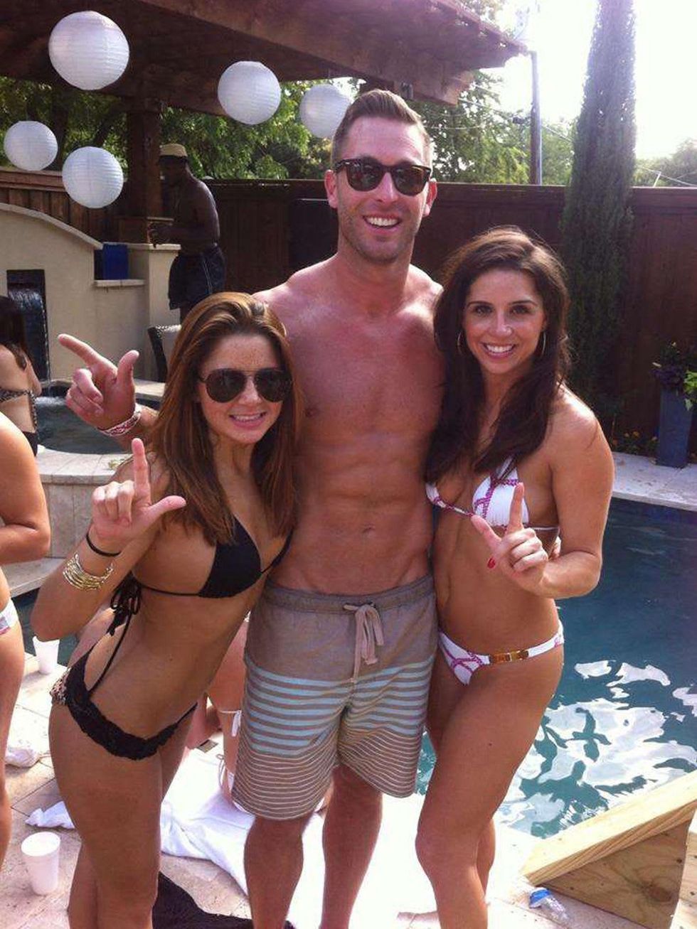 Kliff Kingsbury Texas Tech football coach shirtless with two girls in bikinis