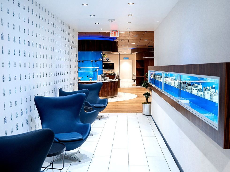 KLM Crown Lounge George Bush Intercontinental