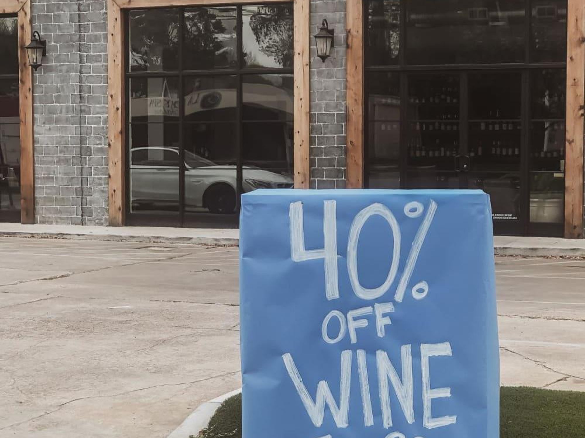 La Grande Rue wine discount sign
