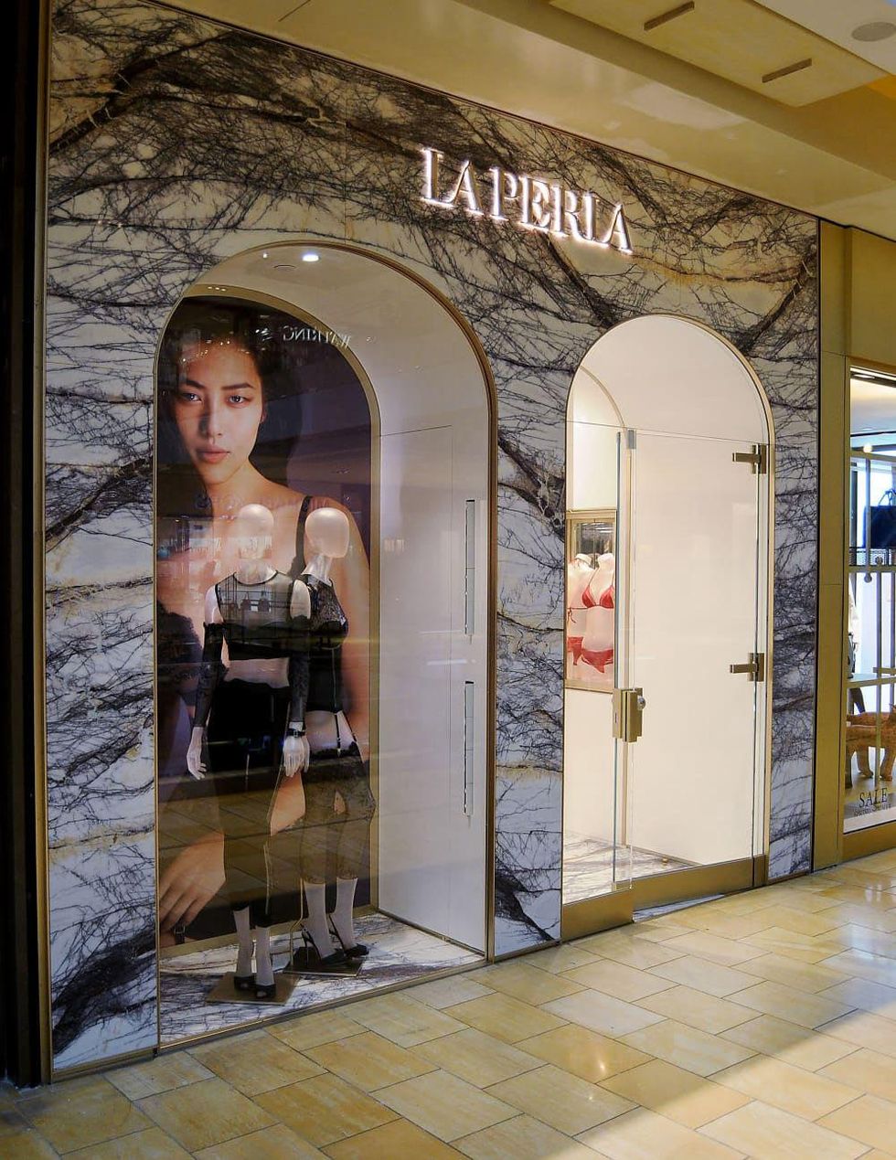 La Perla Joins 's Luxury Stores