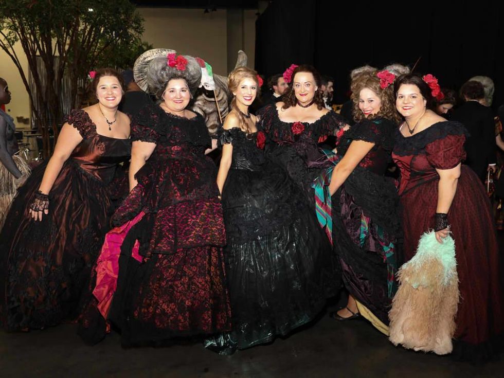 La Traviata chorus at Houston Grand Opera opening night